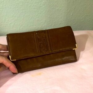 Vintage Royal collection bifold wallet by princess Gardner